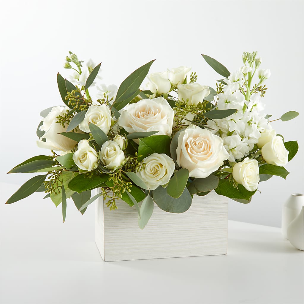 Fresh Linen Box Bouquet – Floral Creations, Mcadoo PA