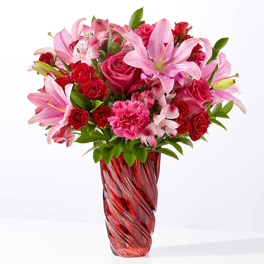 In Love Bouquet with Luxe Swirl Vase – Floral Creations, Mcadoo PA