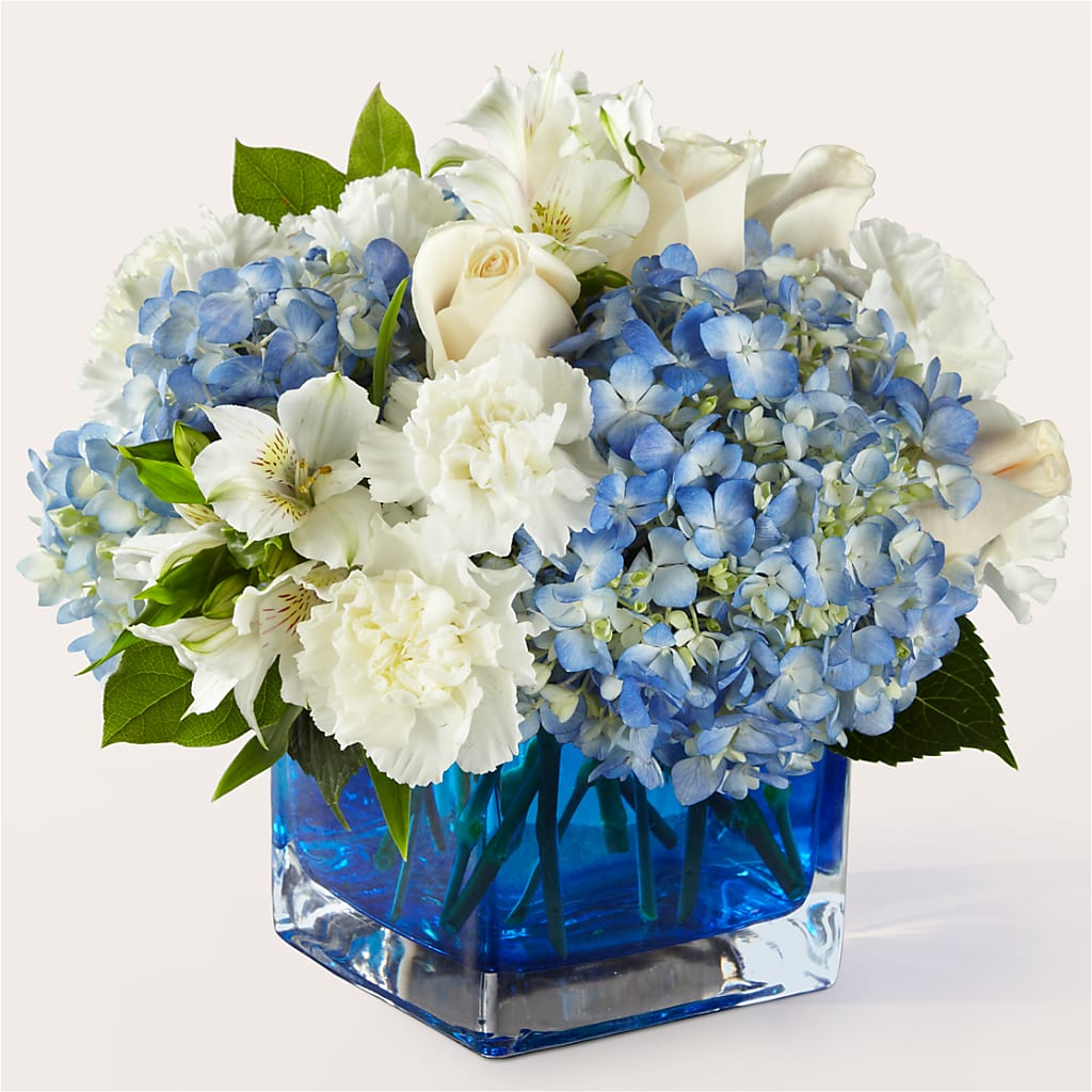Soothing Waters Bouquet – Floral Creations, Mcadoo PA