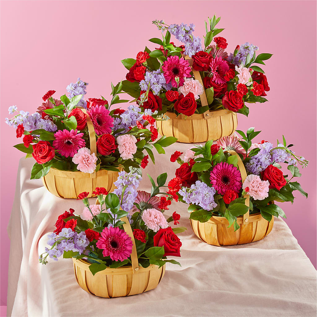 Pink Picnic Basket – Floral Creations, Mcadoo PA