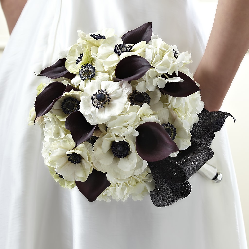 To Have and To Hold Bouquet – Floral Creations, Mcadoo PA