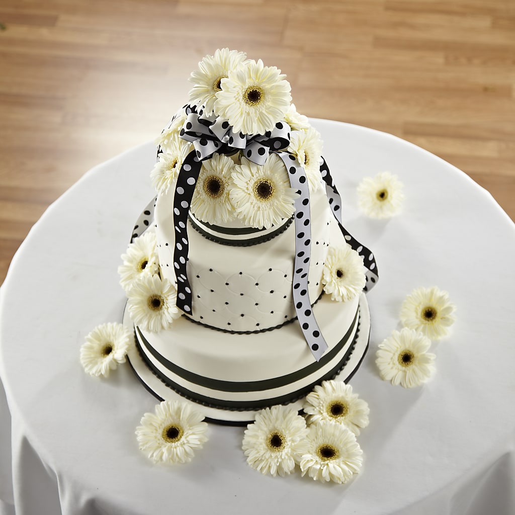 Simple Sophistication Cake Décor – Floral Creations, Mcadoo PA