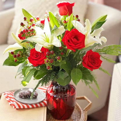 Evergreen Delight Bouquet –  Floral Creations, Mcadoo PA
