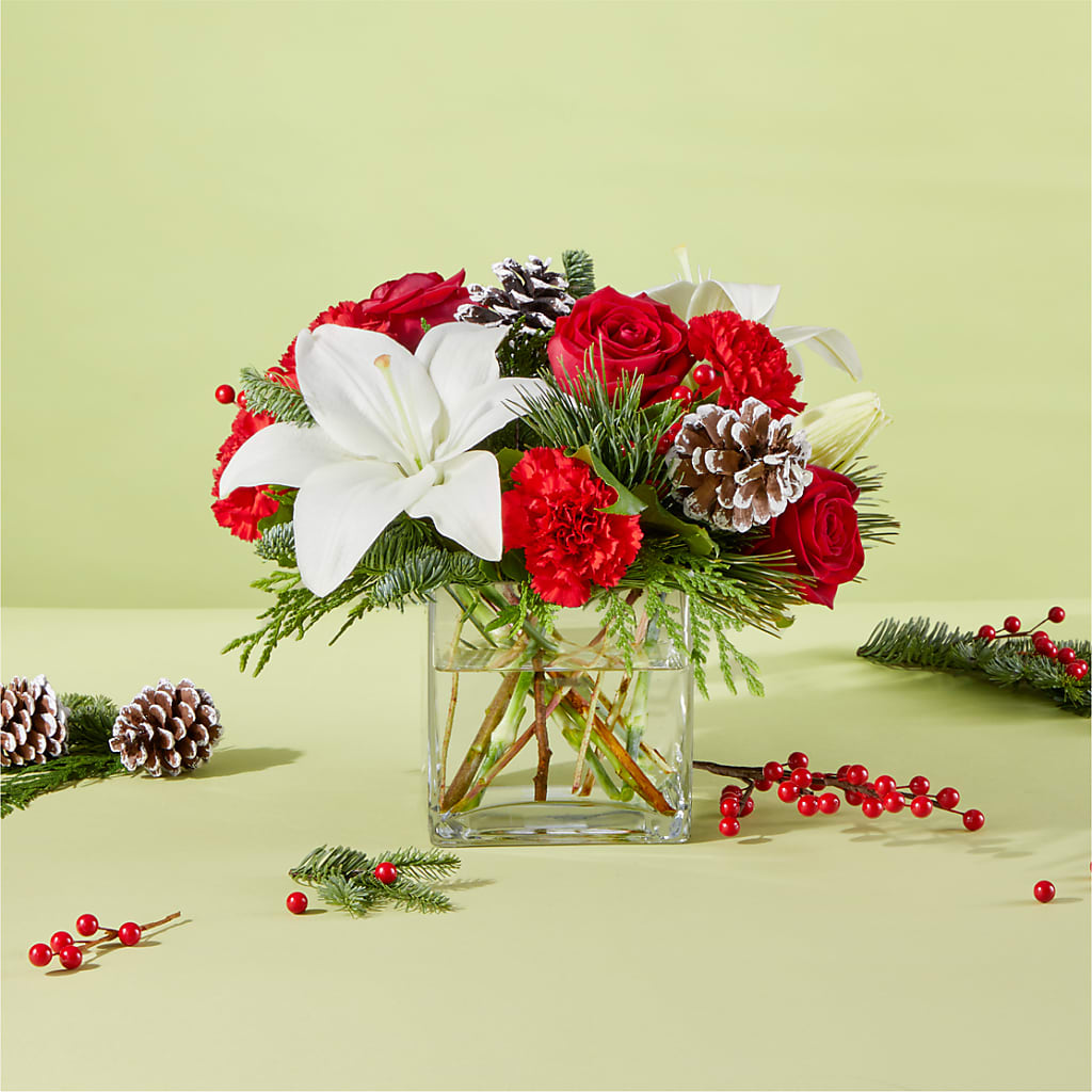 Glistening Icicles Bouquet –  Floral Creations, Mcadoo PA