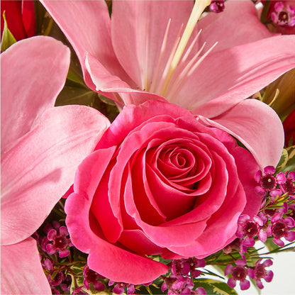 Lucky in Love Bouquet –  Floral Creations, Mcadoo PA