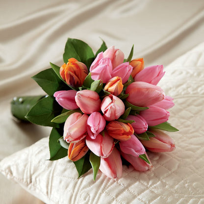 Embraceable Bouquet –  Floral Creations, Mcadoo PA